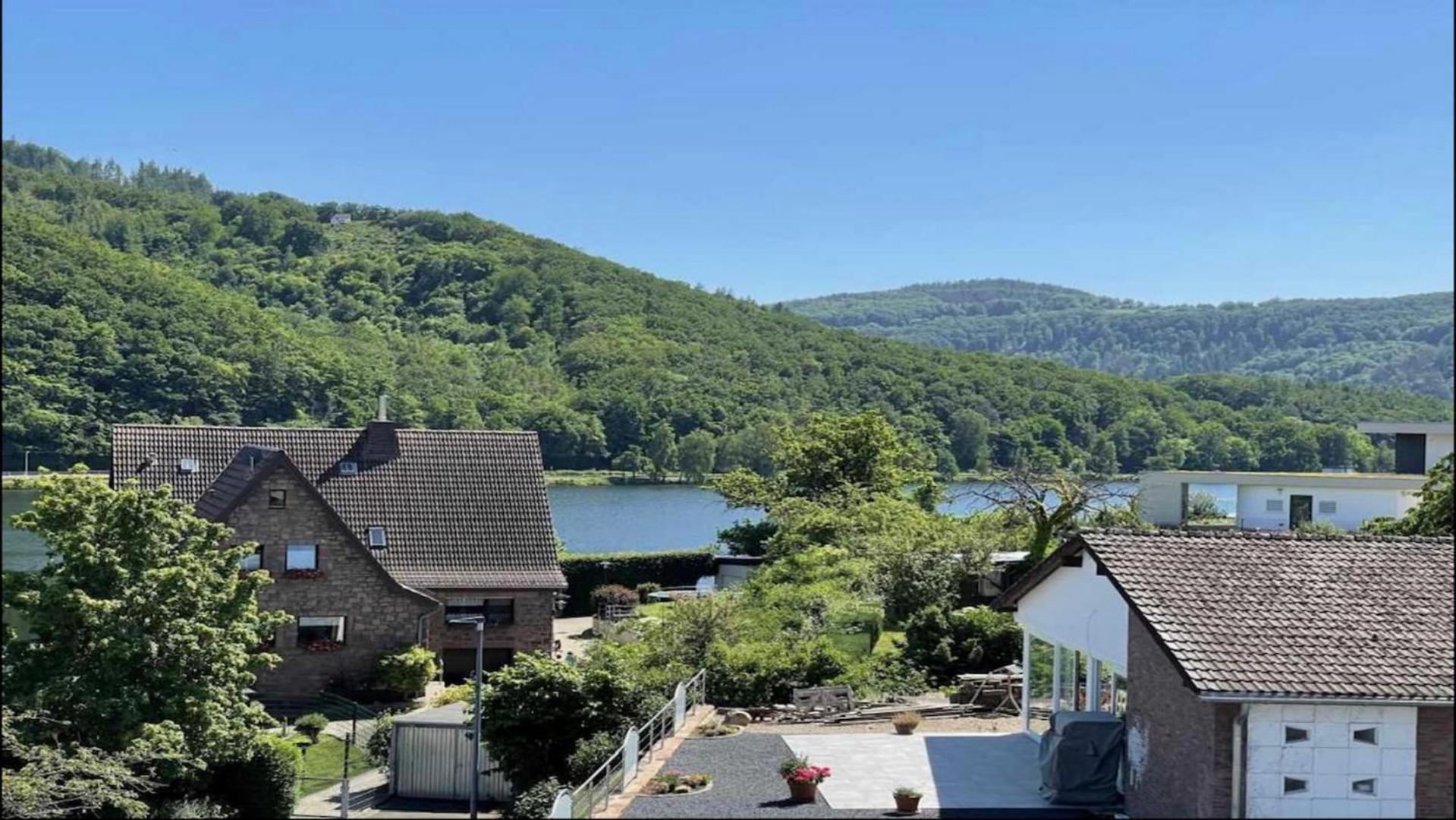 Hotel Haus Seeblick Apartments Am See Obermaubach Exterior foto
